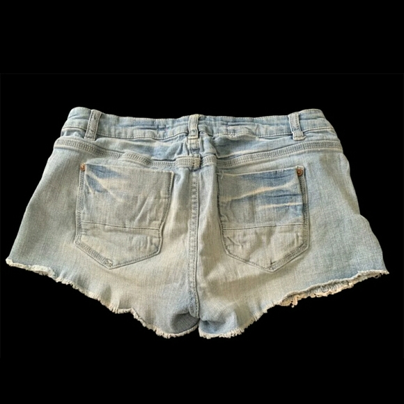 Tinseltown women's size 9 jean shorts - Picture 2 of 3